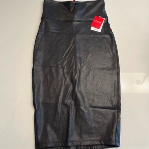Spanx pleather midi skirt
